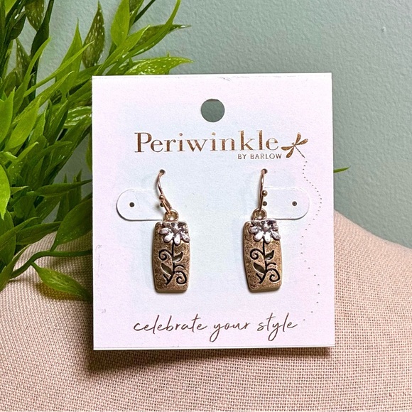 [SOLD] Periwinkle by Barlow Gold and Silver Rectangular Earrings - Picture 5 of 5